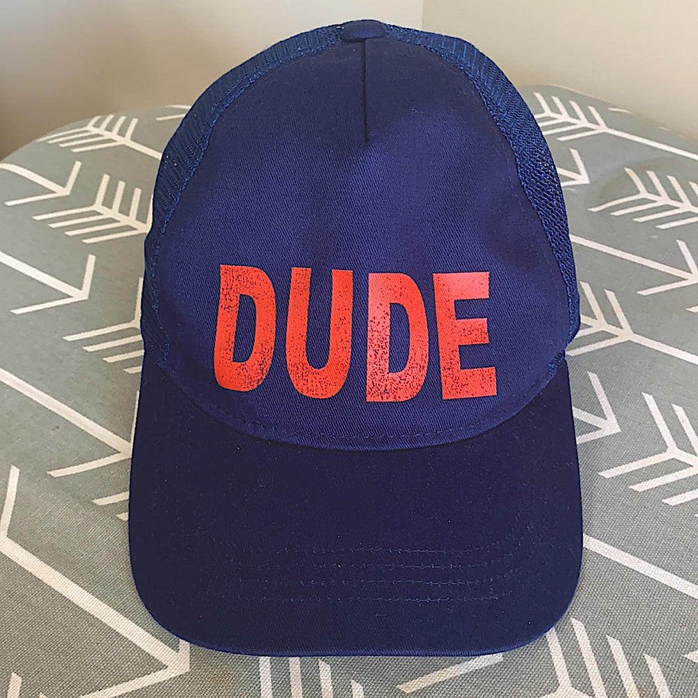 Gymboree M/L Youth “Dude” Cap 🧢